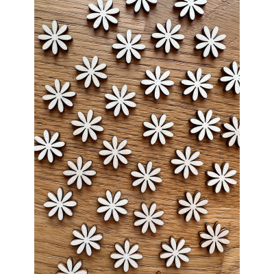 Kytičky - dřevěné výřezy / tvoření 4